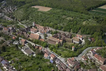 Luftaufnahme vom Kloster Maulbronn